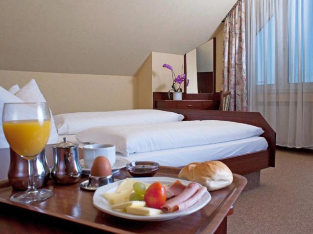 Süßen Hotel-Restaurant Lowen المظهر الخارجي الصورة