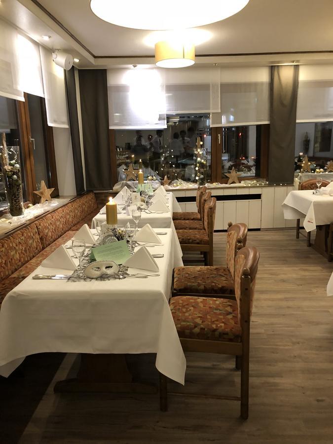 Süßen Hotel-Restaurant Lowen المظهر الخارجي الصورة